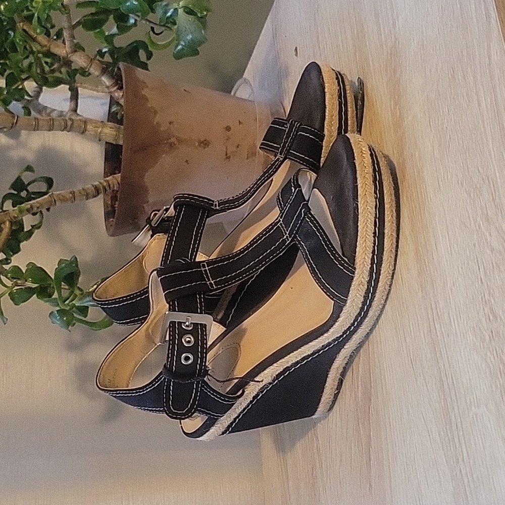 Bass Summer Wedges